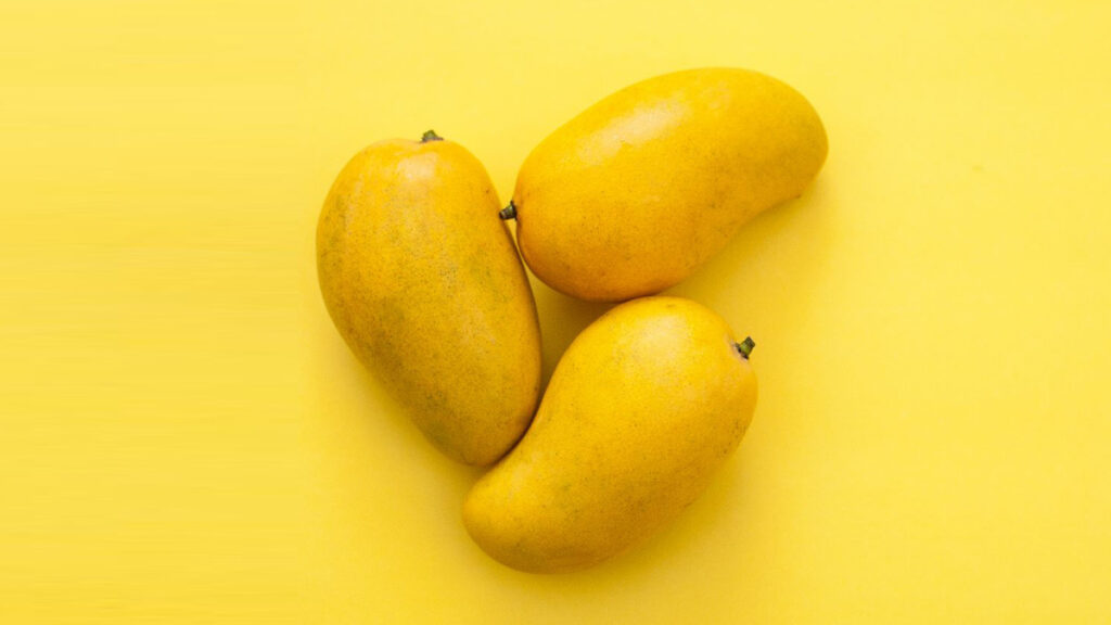 Mangoes-Best Foods For Pregnancy